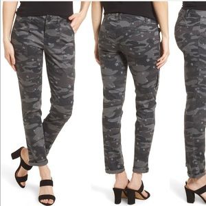 Wit and Wisdom twill star camo pants